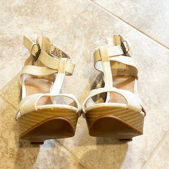 Elle Ivory Brie platform t strap wedge sandals size 9 - Picture 4 of 10